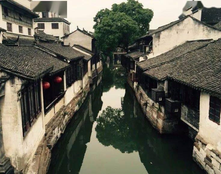 这是警察